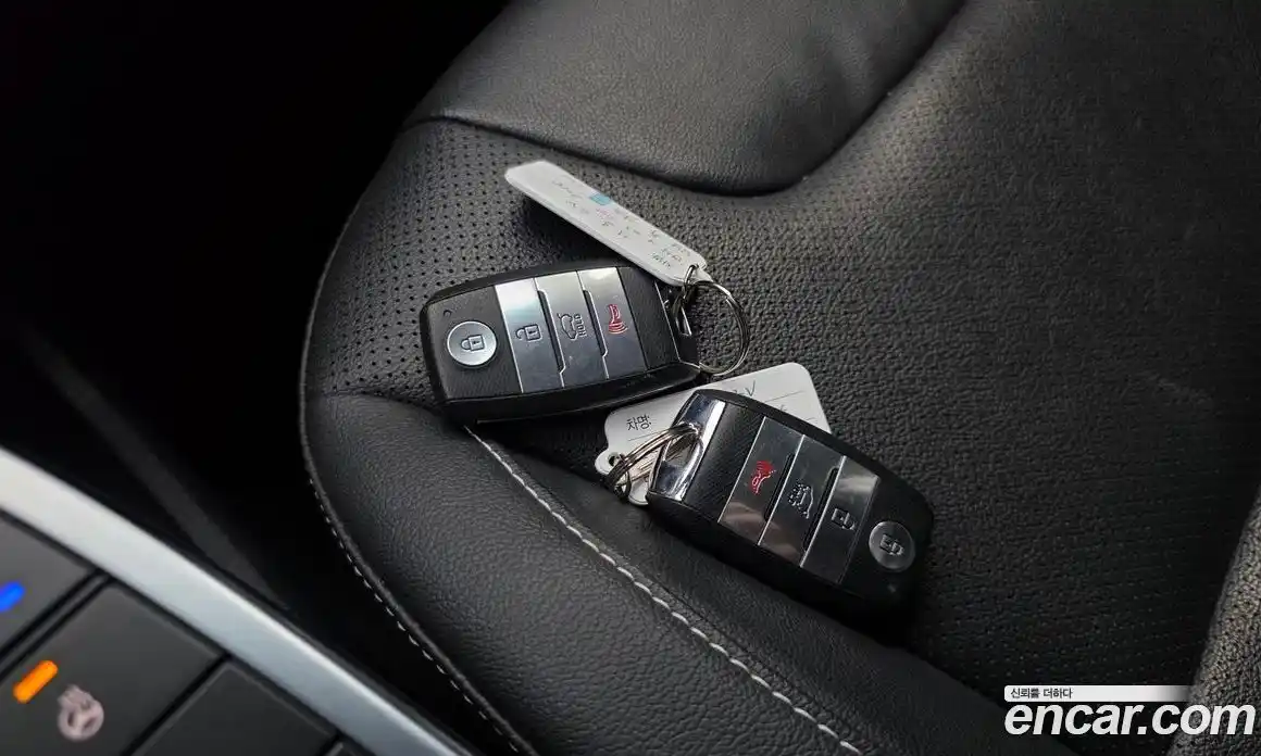 Kia Niro 2021 0.2 Автомат в Москве № 613263, фото 19