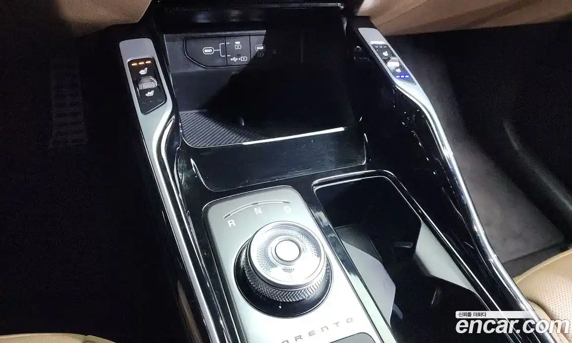 Kia Sorento 2024 1.6 Автомат в Москве № 613515, фото 9