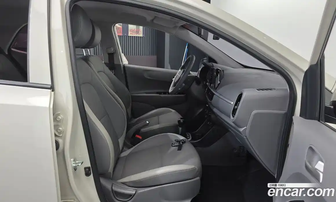 Kia Morning 2021 1.0 Автомат в Москве № 613537, фото 11