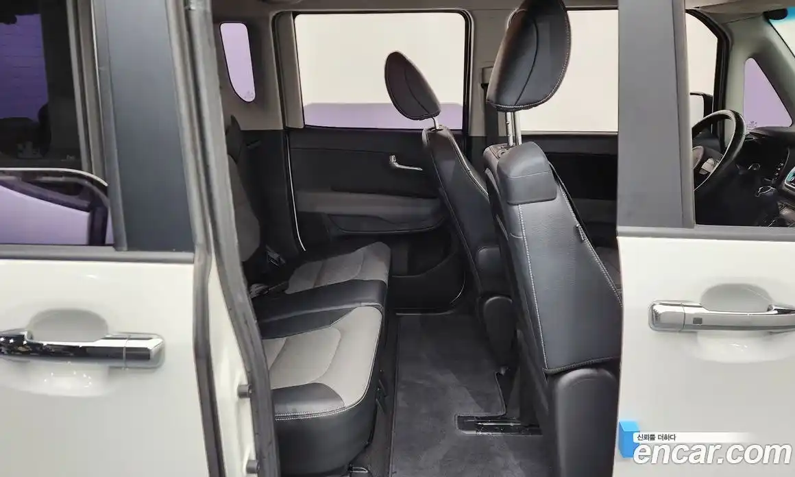 Kia Ray 2018 1.0 Автомат в Москве № 613565, фото 12