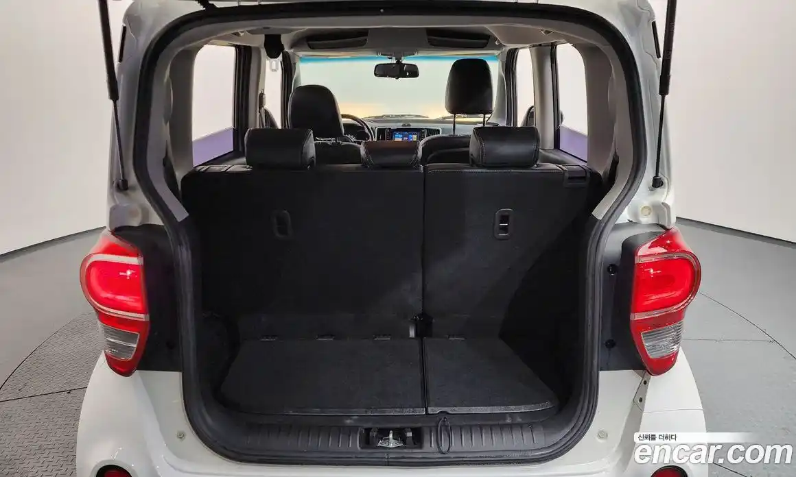 Kia Ray 2018 1.0 Автомат в Москве № 613565, фото 20