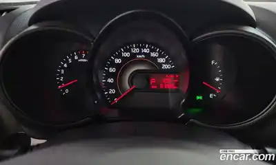 Kia Ray 2018 1.0 Автомат в Москве № 613565, миниатюра 8