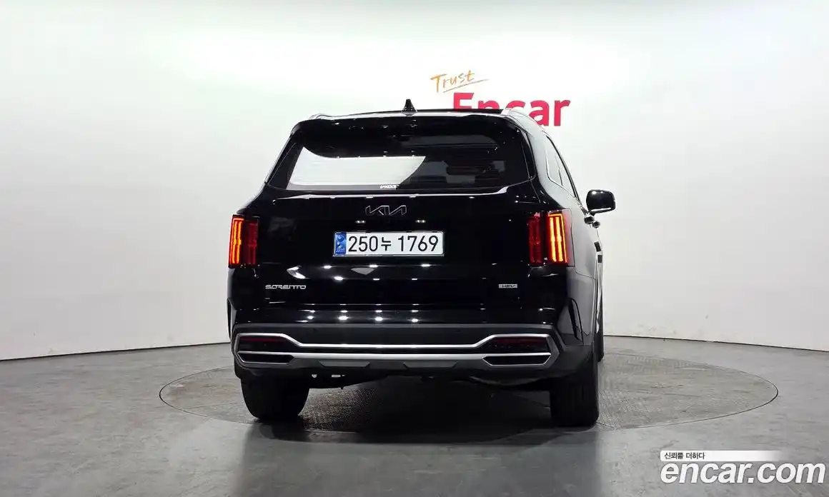 Kia Sorento 2023 1.6 Автомат в Москве № 613568, фото 4