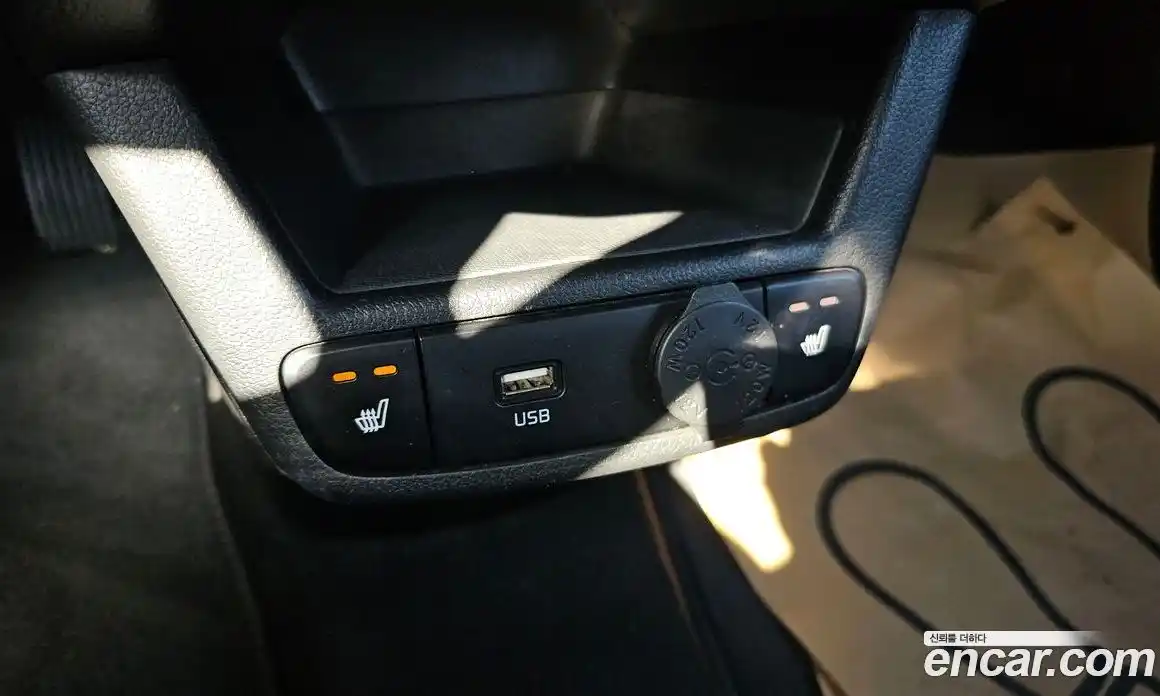 Kia Ray 2022 1.0 Автомат в Москве № 613813, фото 19