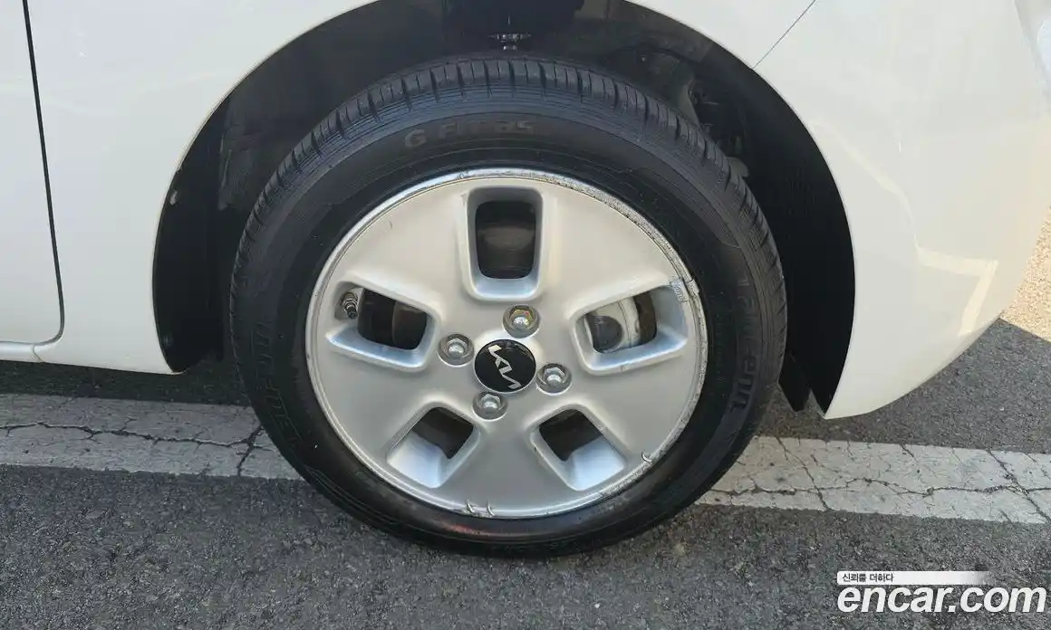 Kia Ray 2022 1.0 Автомат в Москве № 613813, фото 5