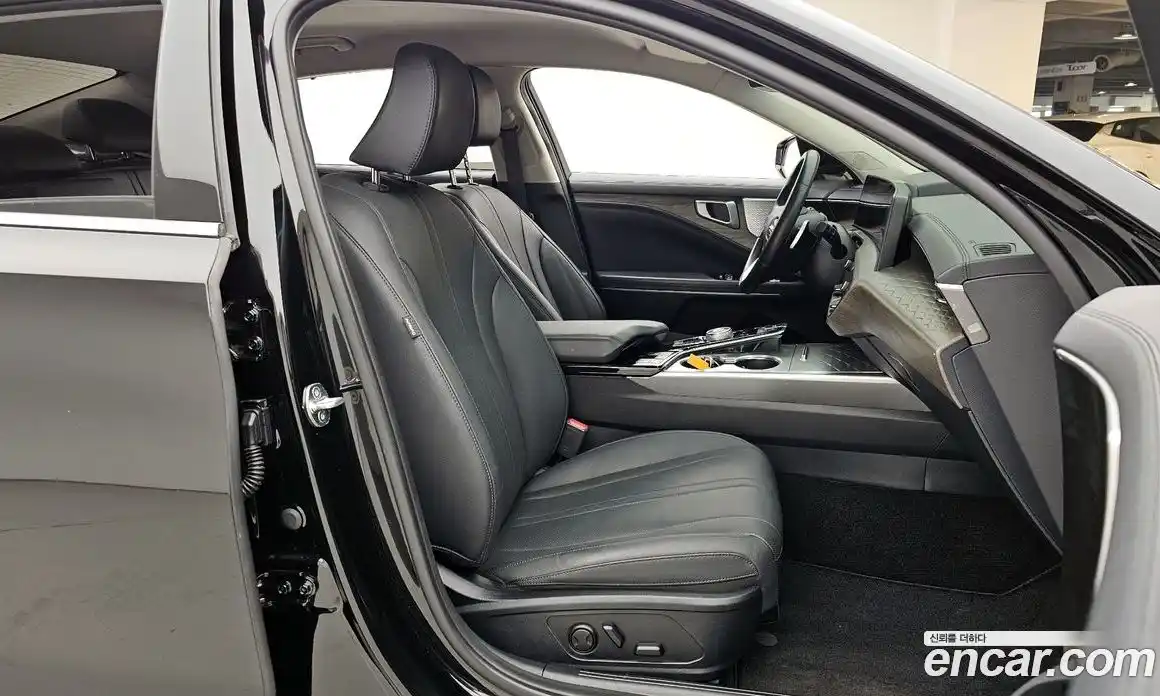 Kia K8 2023 2.5 Автомат в Москве № 613860, фото 10