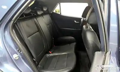 Kia Stonic 2018 1.6 Автомат в Москве № 613877, миниатюра 12