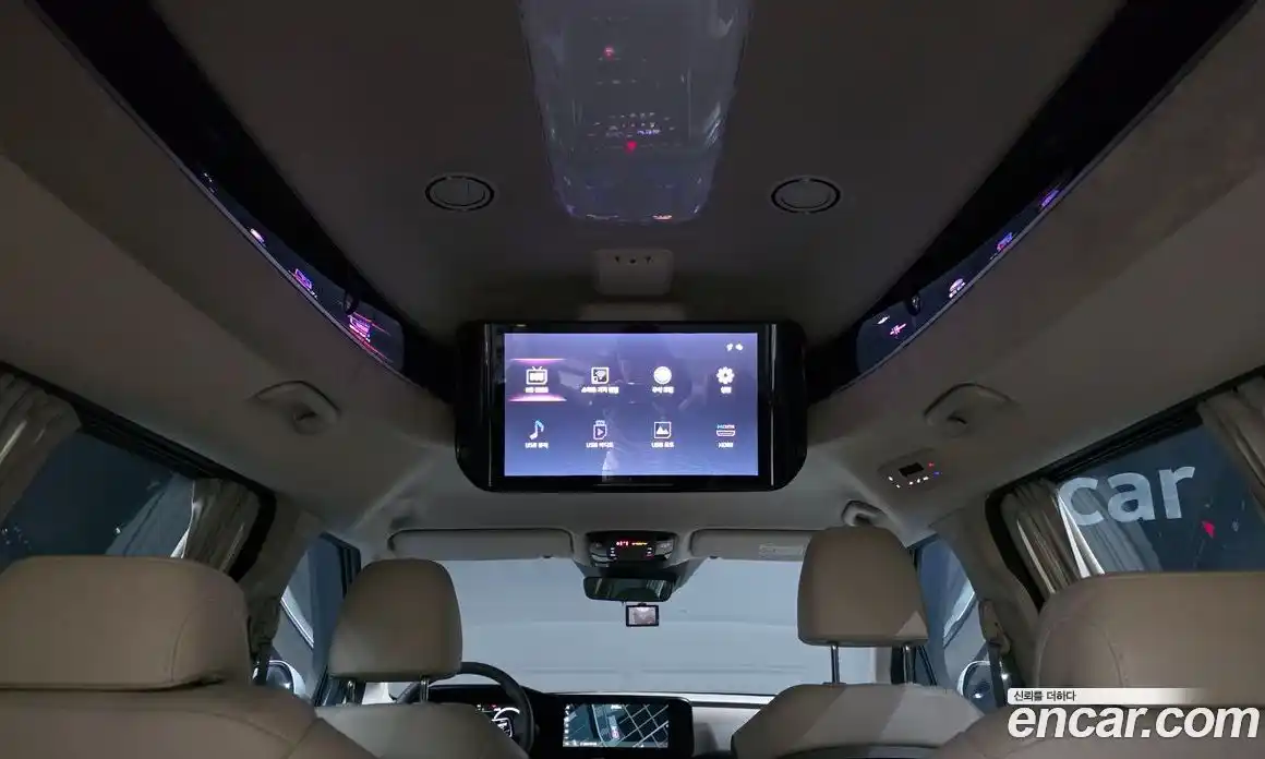 Kia Canival 2023 2.2 Автомат в Москве № 613894, фото 17