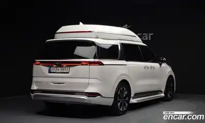 Kia Canival 2023 2.2 Автомат в Москве № 613894, миниатюра 2