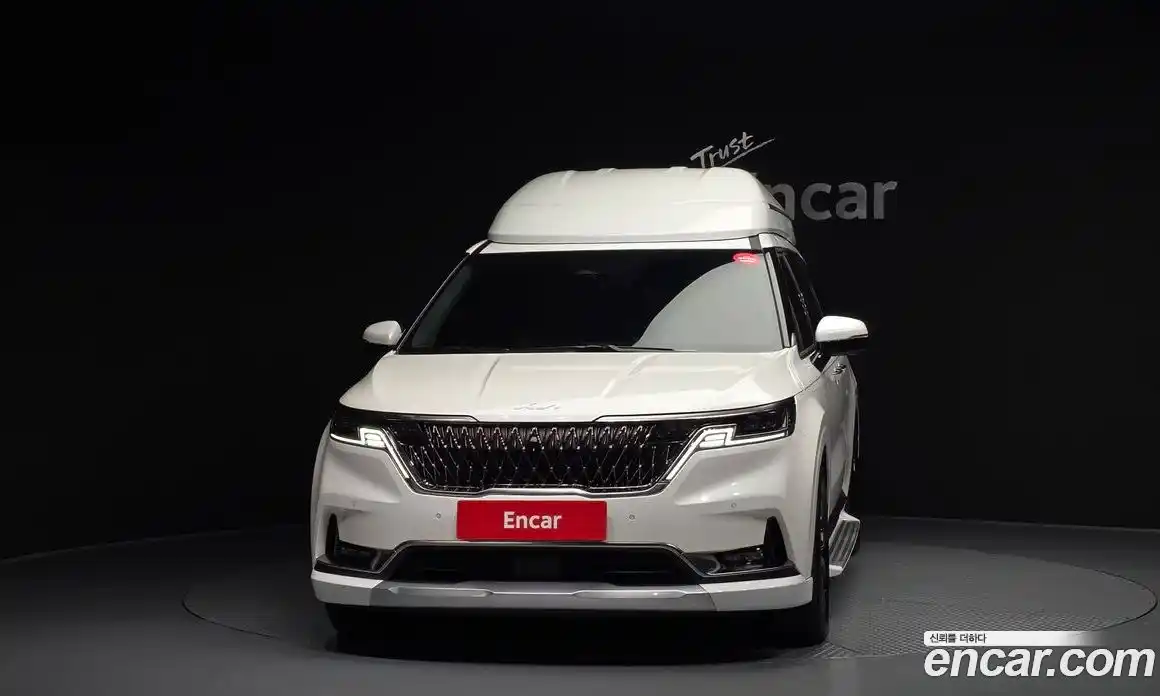 Kia Canival 2023 2.2 Автомат в Москве № 613894, фото 3