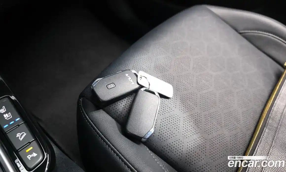 Kia Seltos 2023 2.0 Автомат в Москве № 613983, фото 18