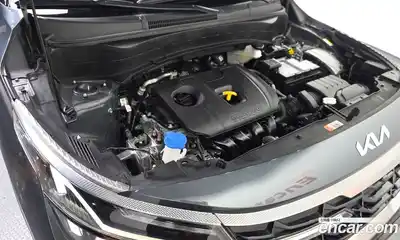 Kia Seltos 2023 2.0 Автомат в Москве № 613983, миниатюра 6