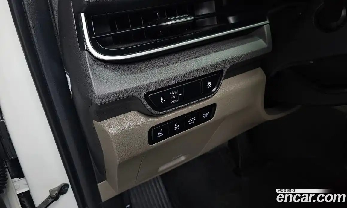 Kia Canival 2025 1.6 Автомат в Москве № 614040, фото 18