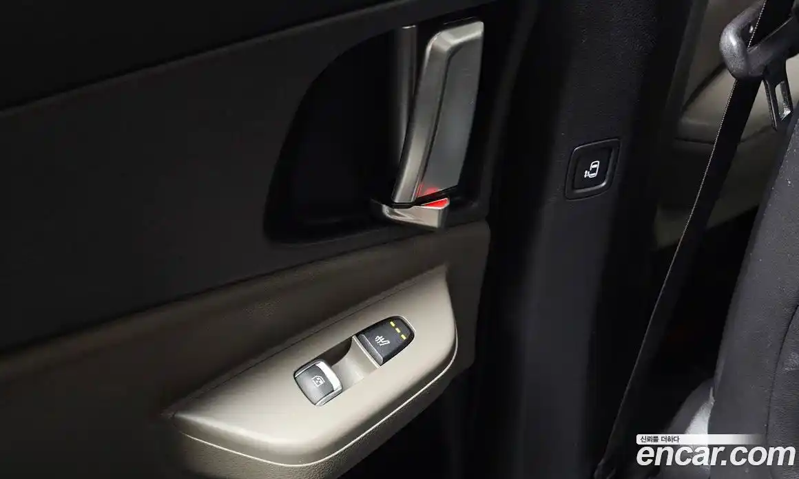 Kia Canival 2025 1.6 Автомат в Москве № 614040, фото 19