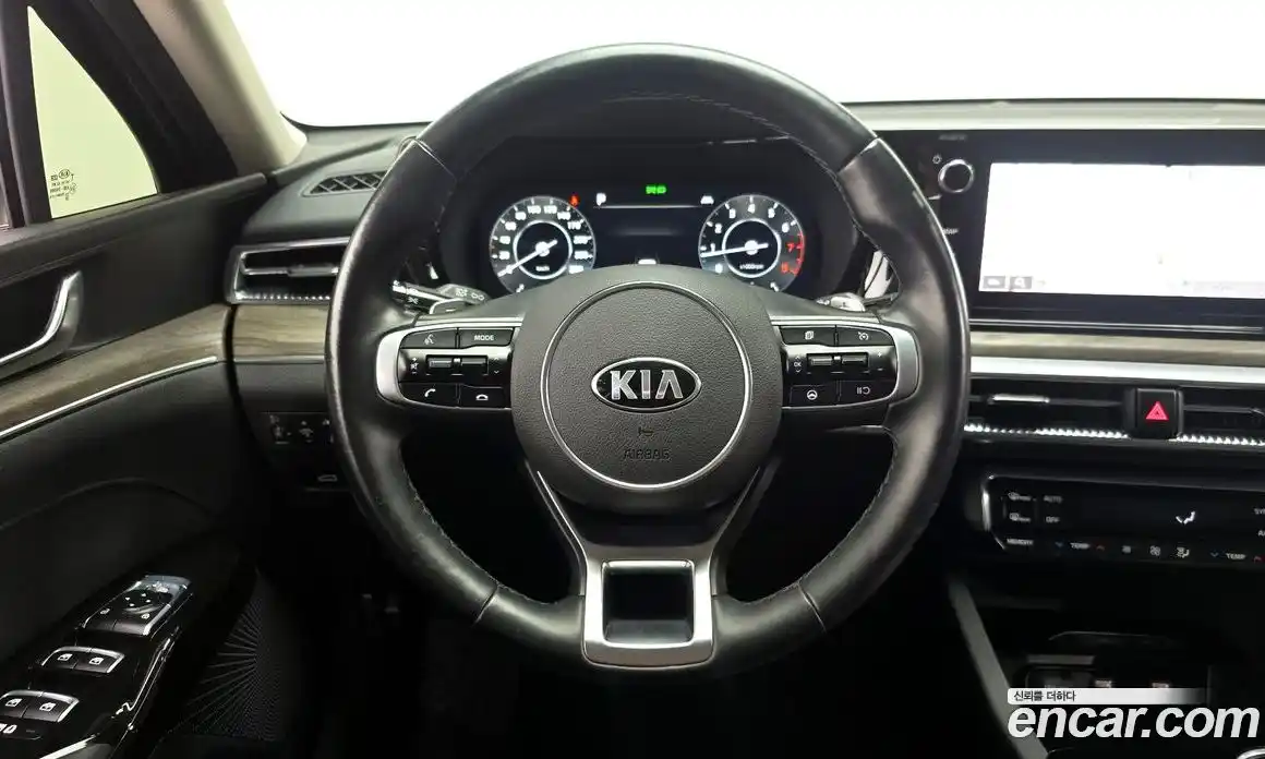 Kia K5 2020 2.0 Автомат в Москве № 614105, фото 13