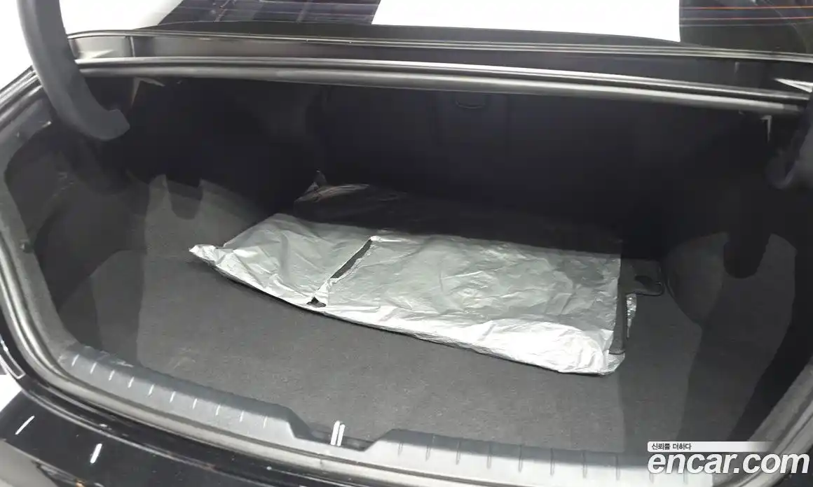 Kia K5 2020 2.0 Автомат в Москве № 614105, фото 20