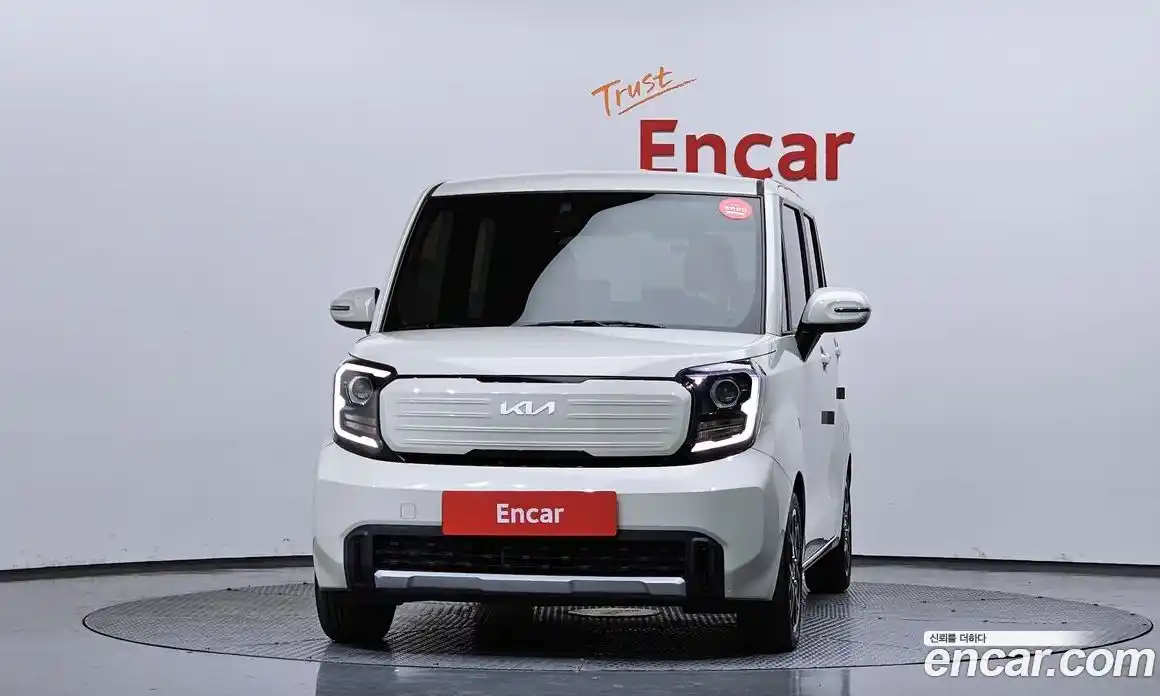 Kia Ray 2023 1.0 Автомат в Москве № 614219, фото 3