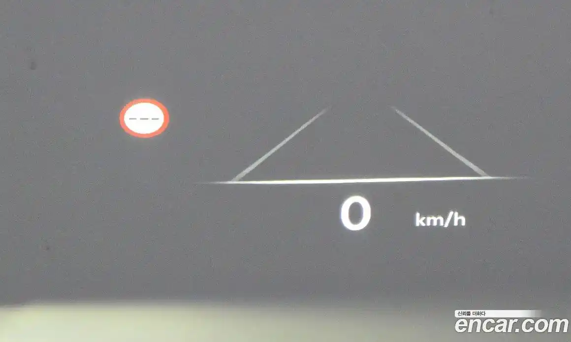 Genesis GV70 2025 2.5 Автомат в Москве № 614634, фото 17