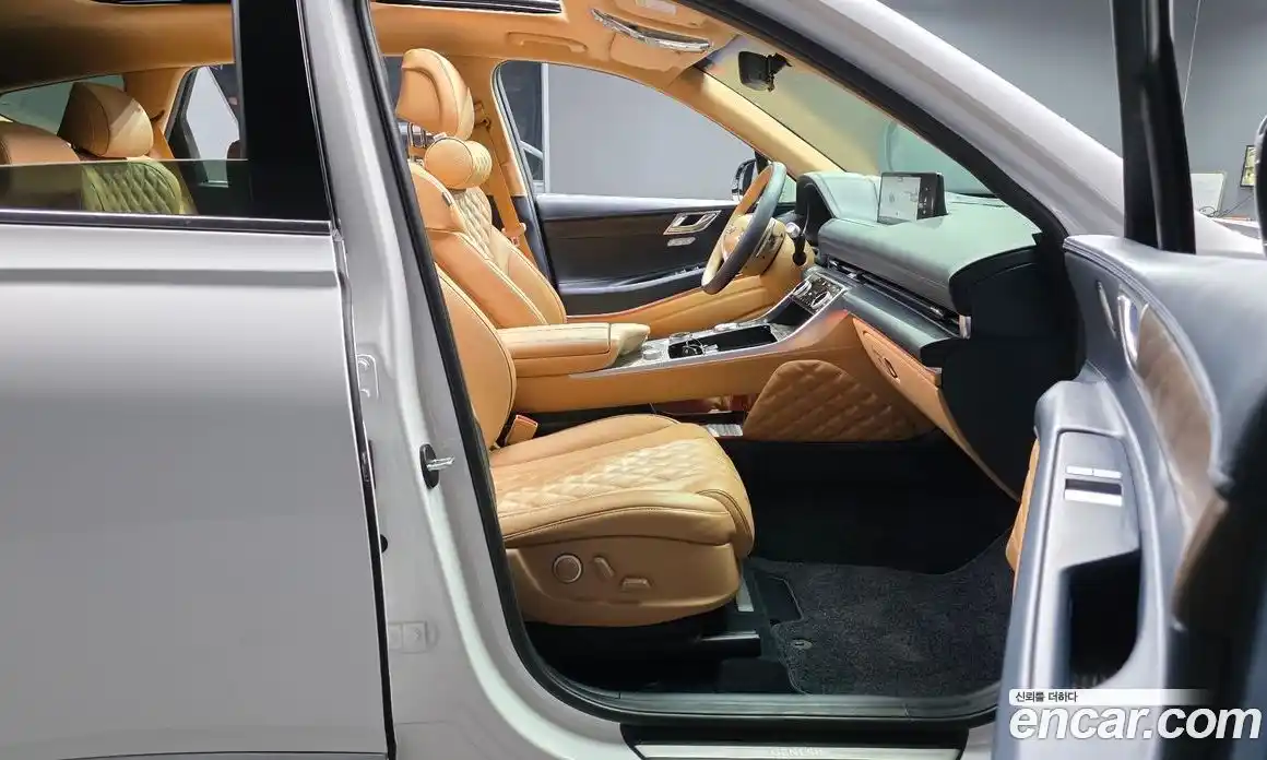 Genesis GV80 2023 2.5 Автомат в Москве № 614725, фото 10