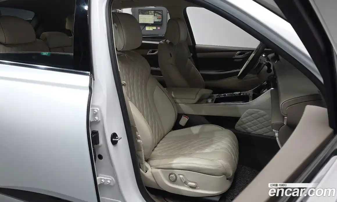 Genesis GV80 2023 2.5 Автомат в Москве № 614751, фото 12