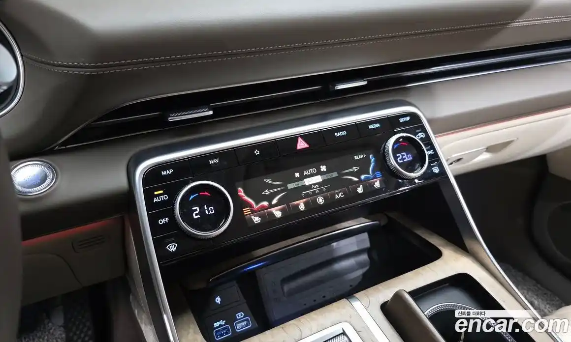 Genesis GV80 2023 2.5 Автомат в Москве № 614751, фото 17