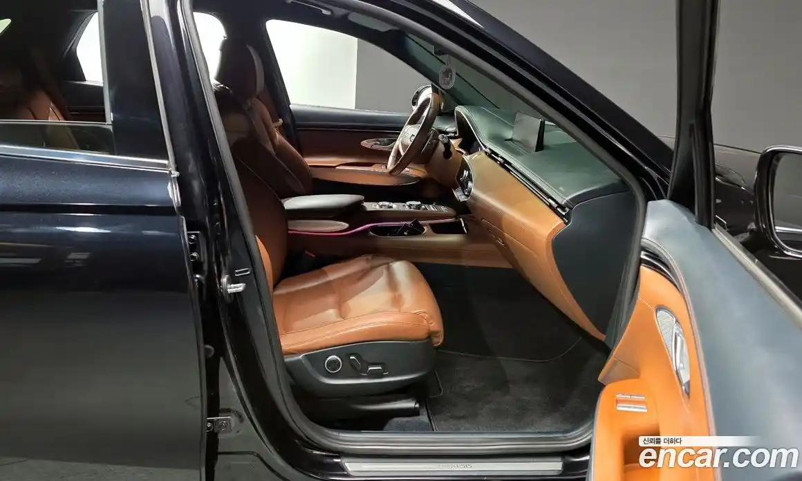 Genesis GV70 2021 2.5 Автомат в Москве № 615158, фото 11