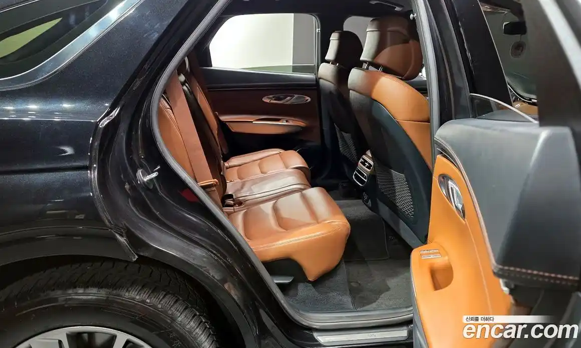 Genesis GV70 2021 2.5 Автомат в Москве № 615158, фото 12