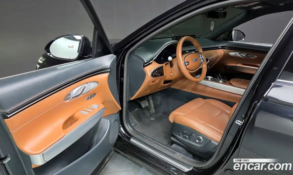 Genesis GV70 2021 2.5 Автомат в Москве № 615158, фото 10