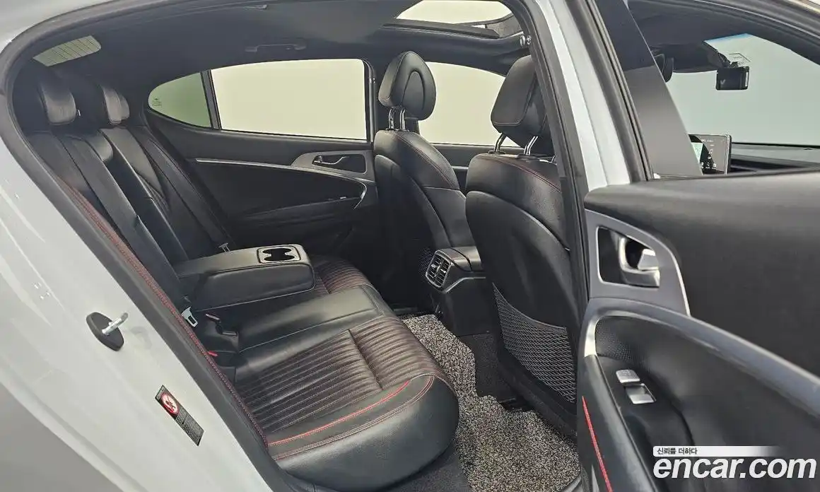 Genesis G70 2018 2.0 Автомат в Москве № 615242, фото 12