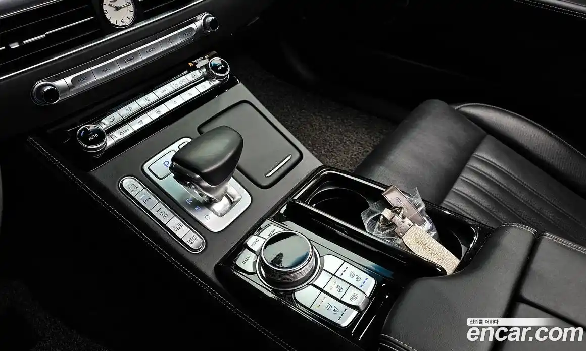 Genesis G90 2020 3.3 Автомат в Москве № 615583, фото 9