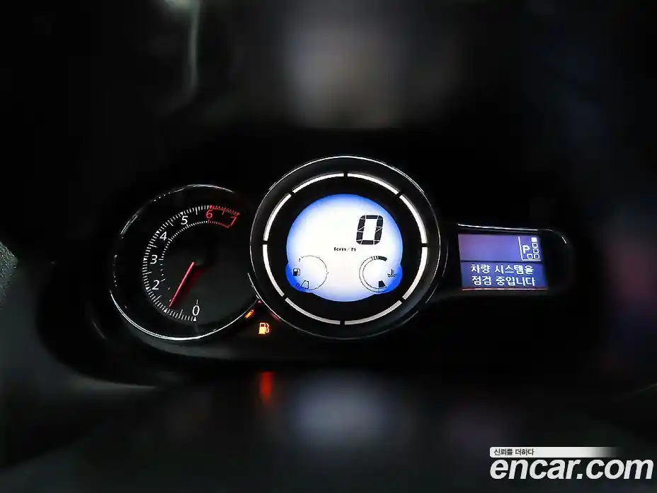 Renault SM3 2013 1.6 Автомат в Москве № 615588, фото 18