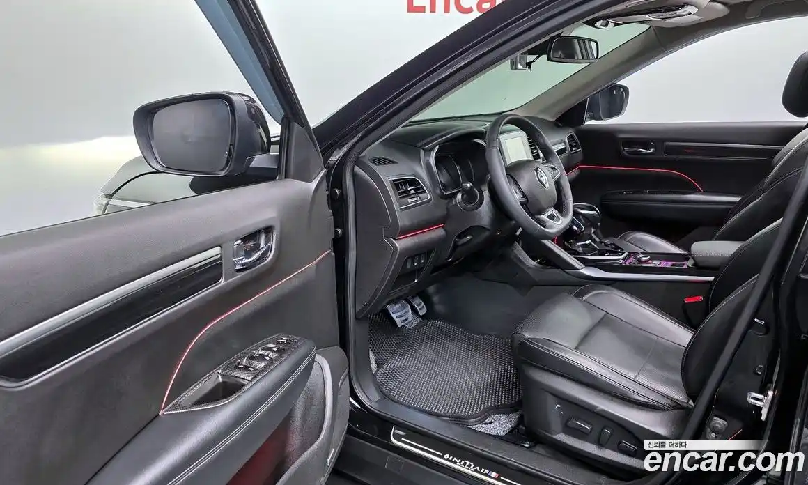 Renault QM6 2017 2.0 Автомат в Москве № 616076, фото 11