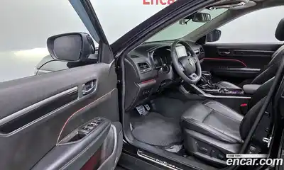 Renault QM6 2017 2.0 Автомат в Москве № 616076, миниатюра 11