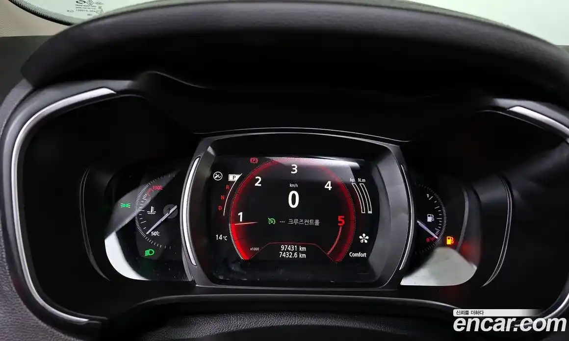 Renault QM6 2017 2.0 Автомат в Москве № 616076, фото 8