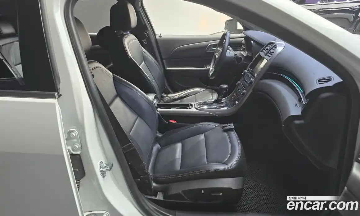 Chevrolet Malibu 2015 2.0 Автомат в Москве № 616100, фото 10