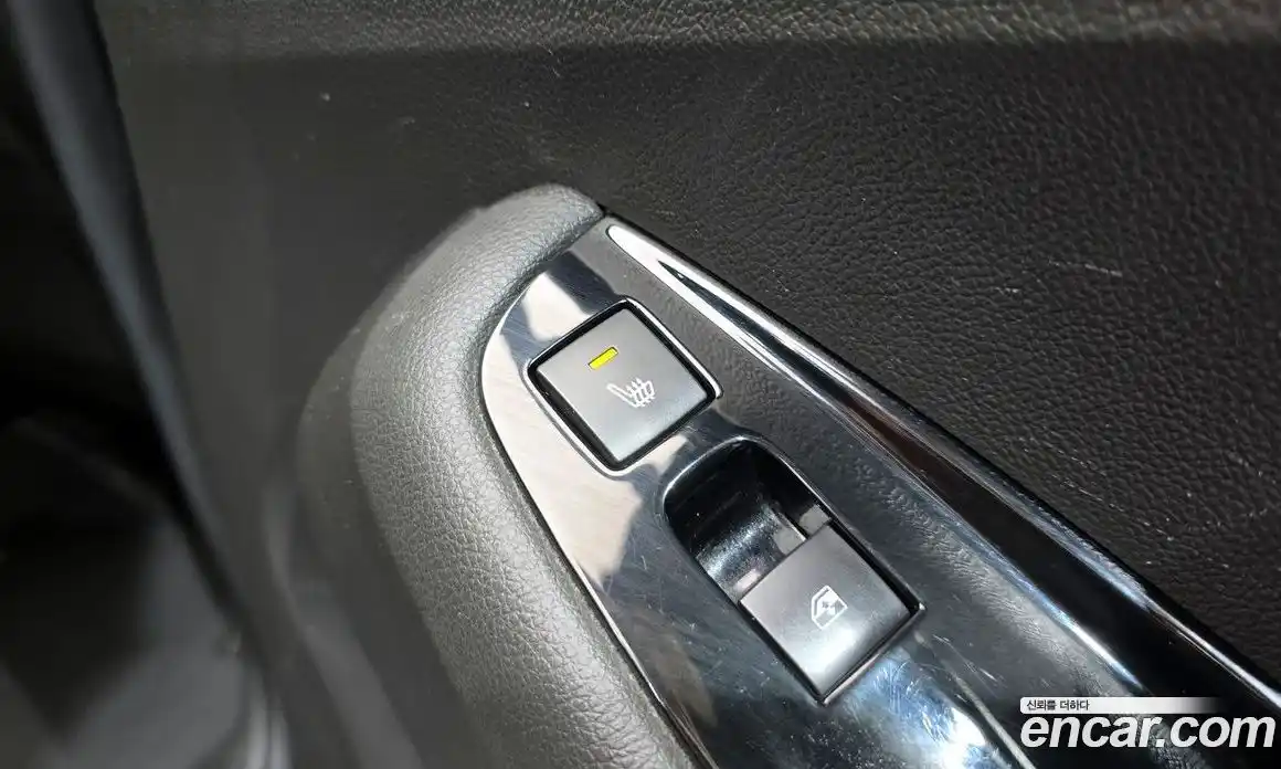 Chevrolet Orlando 2017 2.0 Автомат в Москве № 616282, фото 19