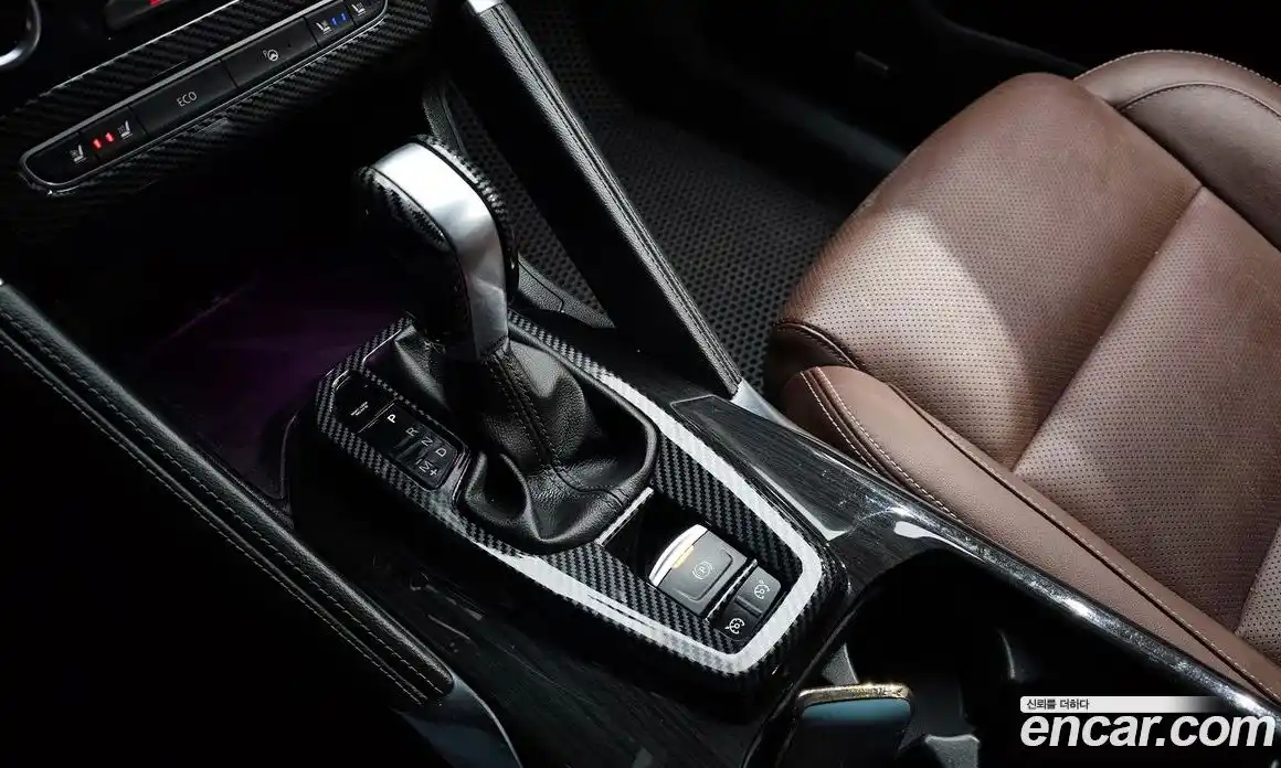 Renault QM6 2019 2.0 Автомат в Москве № 617152, фото 9