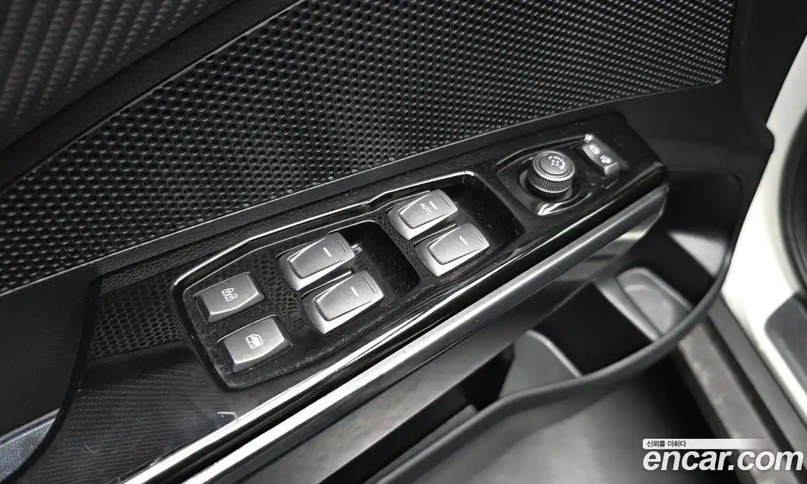 SsangYong TIBOLI 2022 1.5 Автомат в Москве № 617191, фото 18