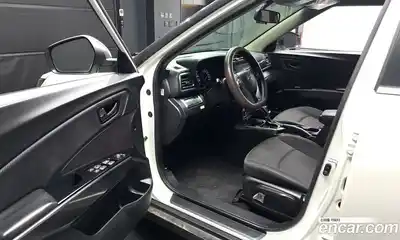 SsangYong TIBOLI 2022 1.5 Автомат в Москве № 617191, миниатюра 10
