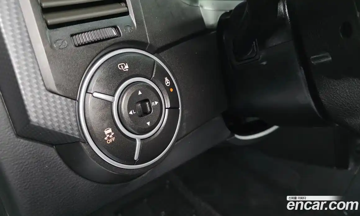 SsangYong Korando 2016 2.0 Автомат в Москве № 617208, фото 17