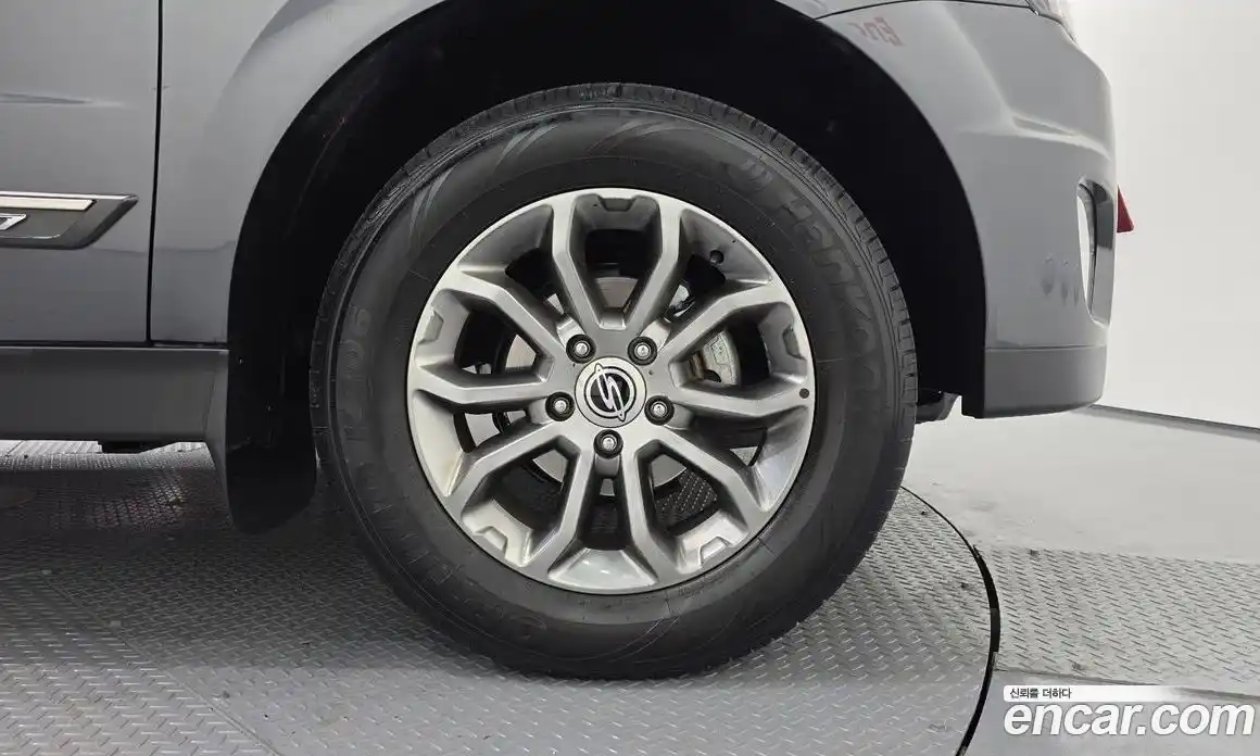 SsangYong Korando 2016 2.0 Автомат в Москве № 617208, фото 5