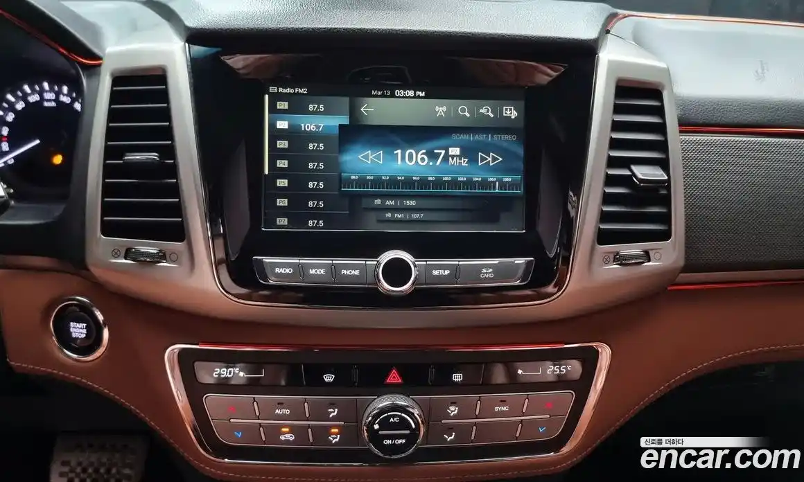 SsangYong Rexton 2018 2.2 Автомат в Москве № 617496, фото 15