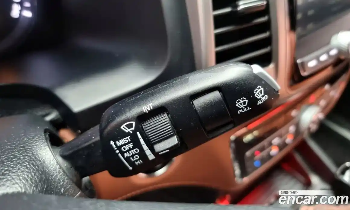 SsangYong Rexton 2018 2.2 Автомат в Москве № 617496, фото 17