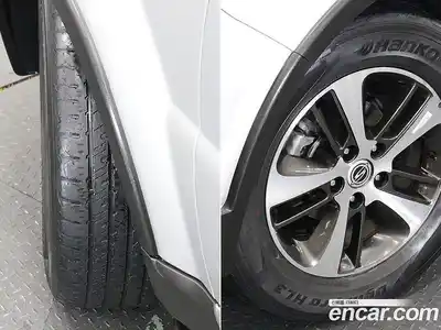 SsangYong Rexton 2016 2.2 Автомат в Москве № 617809, миниатюра 5