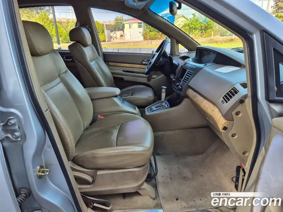 SsangYong Rodius 2005 2.7 Автомат в Москве № 618074, фото 10