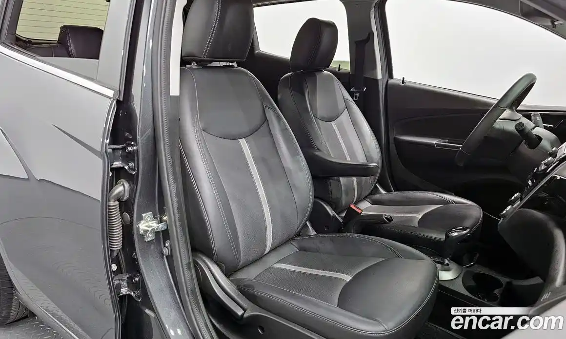 Chevrolet Spark 2022 1.0 Автомат в Москве № 618273, фото 10