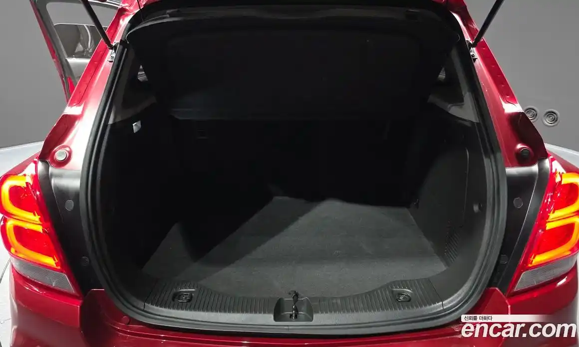 Chevrolet Trax 2017 1.4 Автомат в Москве № 618295, фото 20