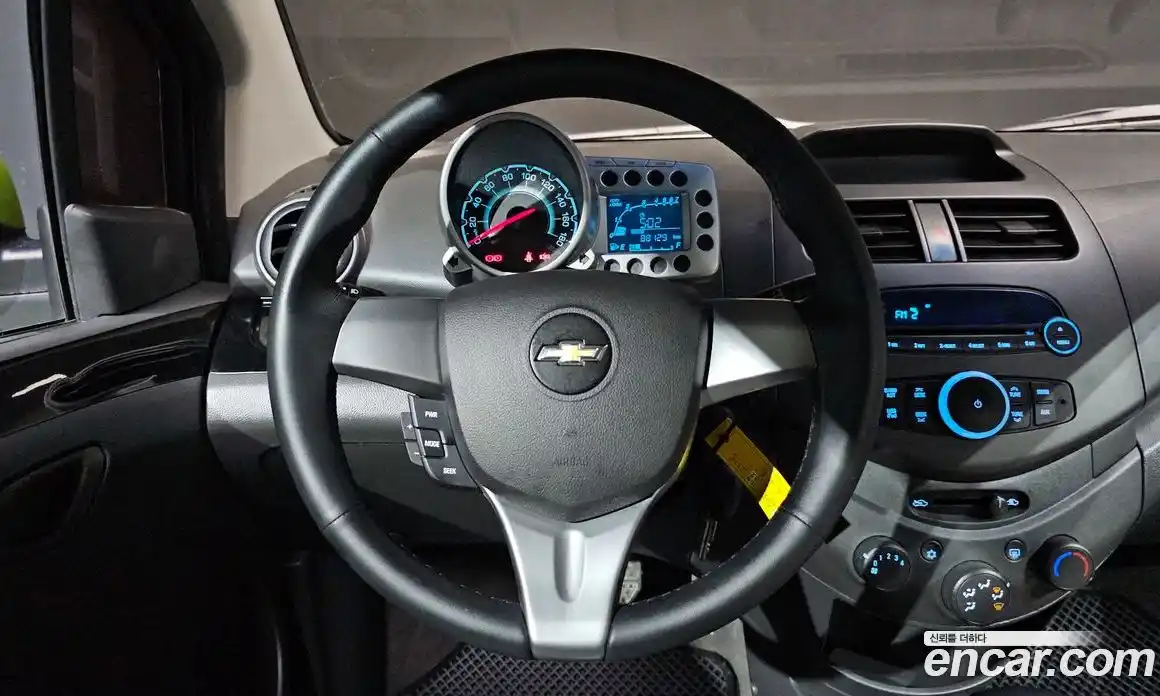 Chevrolet Spark 2012 1.0 Автомат в Москве № 618741, фото 14