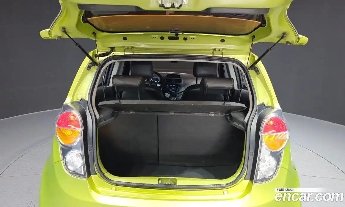 Chevrolet Spark 2012 1.0 Автомат в Москве № 618741, фото 20