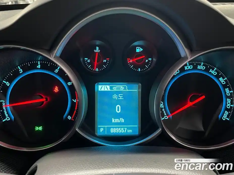 Chevrolet Cruze 2016 1.8 Автомат в Москве № 618763, фото 8